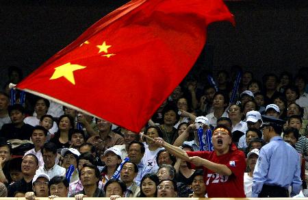 中国九游体育-JackeyLove新星重要助攻表现突出，快船前途光明！赛场气氛高涨(johnshopkins一年学费)