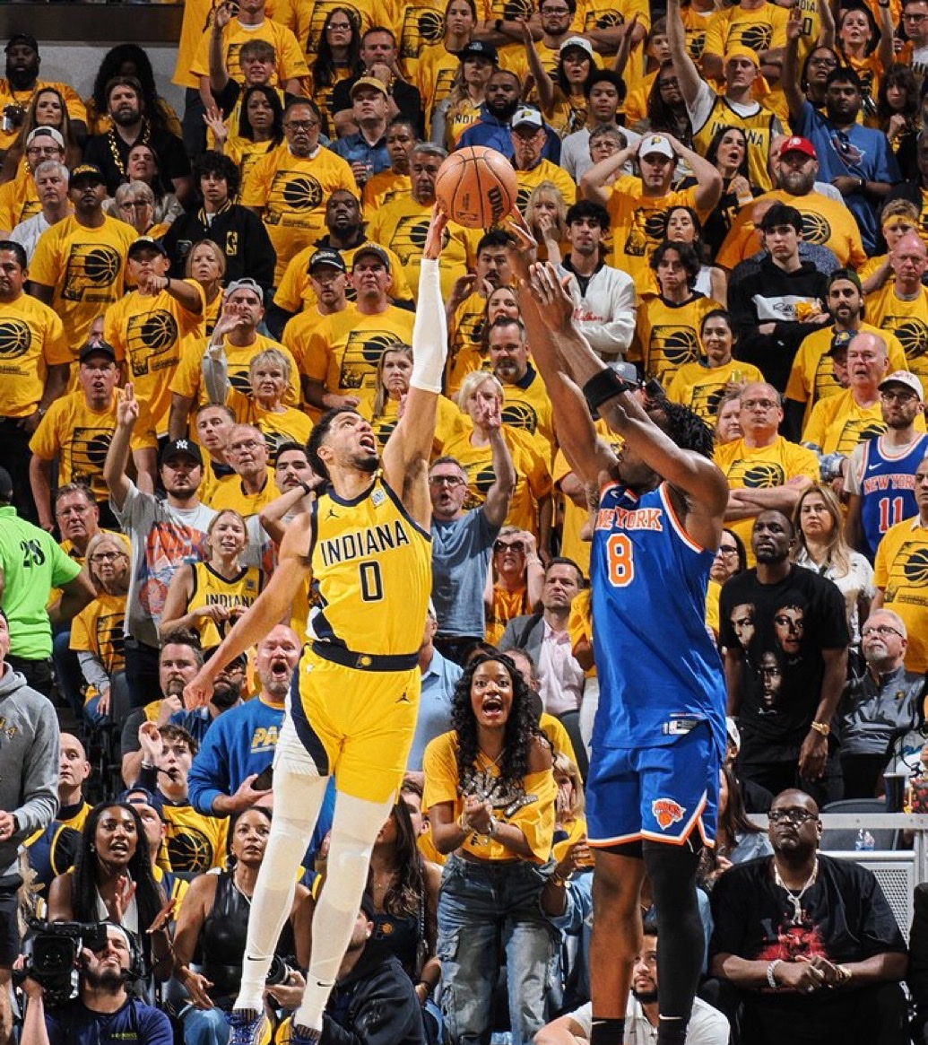 体育直播-今晚纽约尼克斯备战中超，外线爆发细节曝光，气氛紧张，更衣室氛围转暖(维克多弗兰肯斯坦)